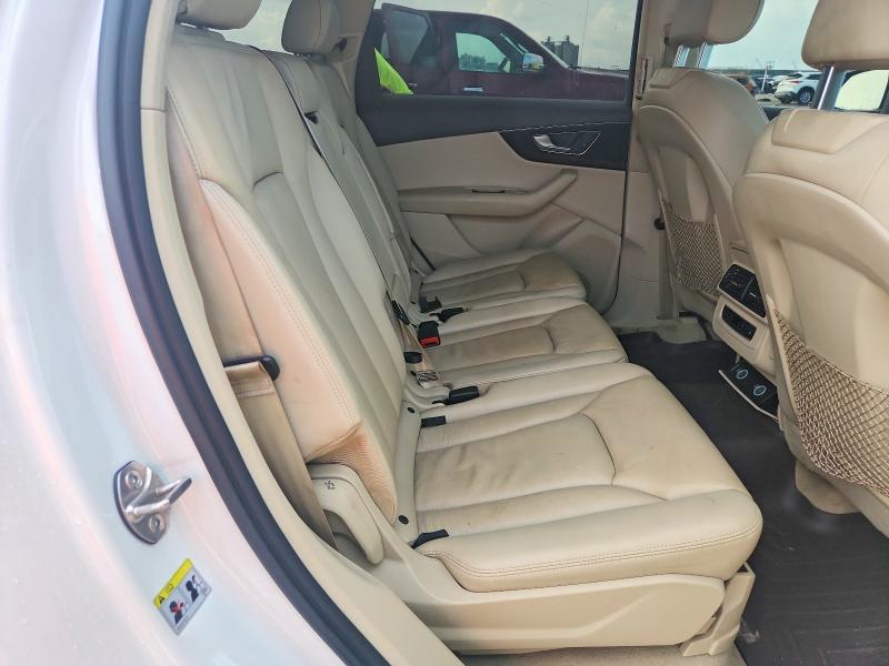 54854216 :رقم المزاد ، WA1LAAF78HD044461 vin ، 2017 Audi Q7 مزاد بيع