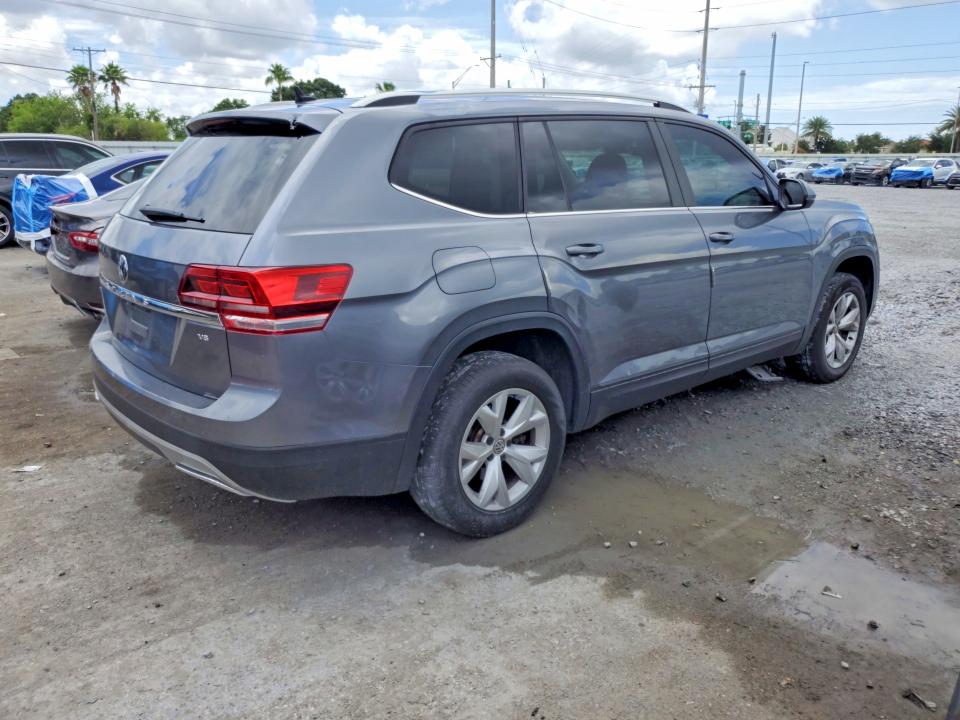 55248656 :رقم المزاد ، 1V2DR2CA6JC569960 vin ، 2018 Volkswagen Atlas مزاد بيع