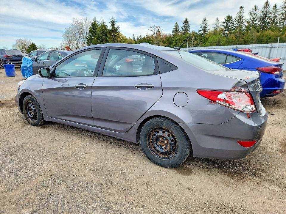52741956 :رقم المزاد ، KMHCT4AE6FU853814 vin ، 2015 Hyundai Accent مزاد بيع