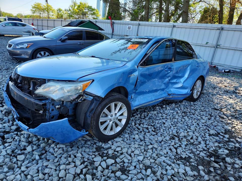 Продаж на аукціоні авто 2014 Toyota Camry Hybrid, vin: 4T1BD1FK6EU102829, номер лоту: 52445096