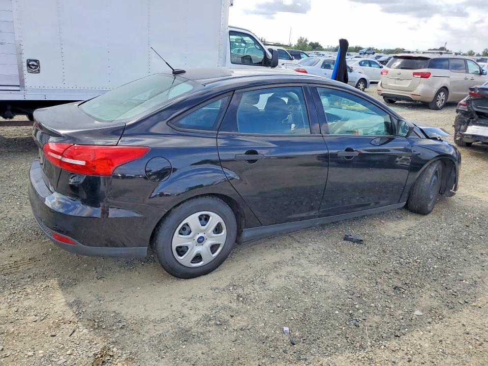 2016 Ford Focus მანქანა იყიდება აუქციონზე, vin: 1FADP3E26GL293913, აუქციონის ნომერი: 55583456