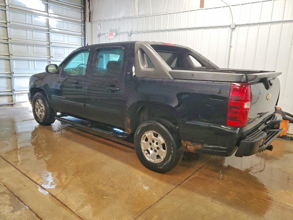 53830526 :رقم المزاد ، 3GNFK12327G136323 vin ، 2007 Chevrolet Avalanche مزاد بيع
