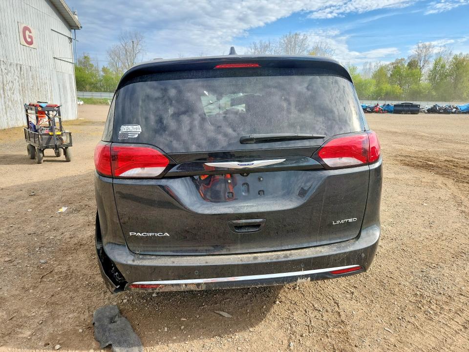 53389406 :رقم المزاد ، 2C4RC1GG0KR705686 vin ، 2019 Chrysler Pacifica مزاد بيع