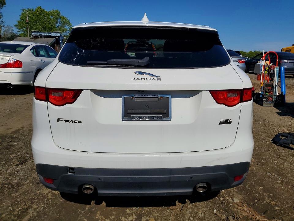 2019 Jaguar F-pace მანქანა იყიდება აუქციონზე, vin: SADCS2FX3KA602139, აუქციონის ნომერი: 52039626
