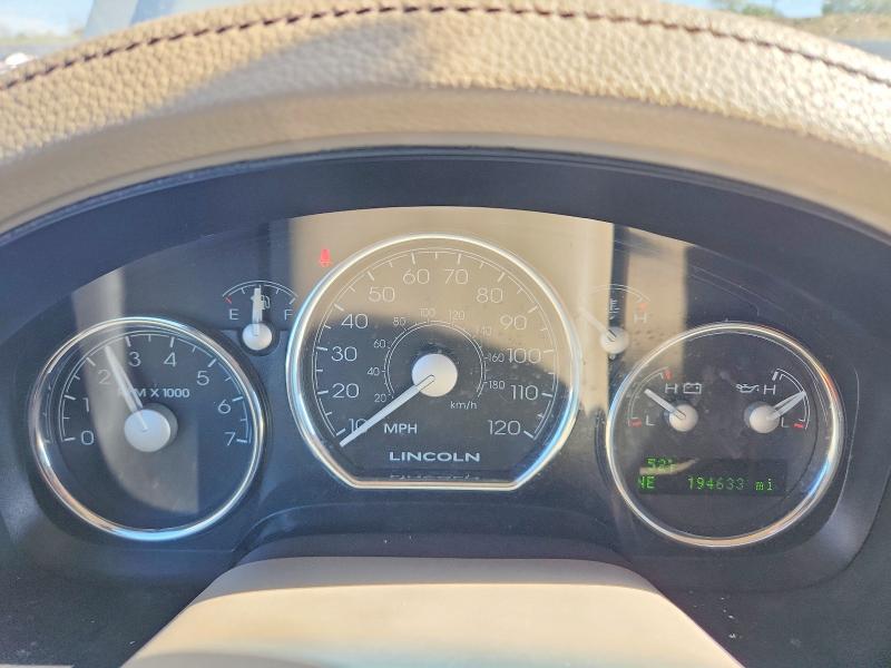 2006 Lincoln Townhouse Mark Lt მანქანა იყიდება აუქციონზე, vin: 5LTPW18586FJ14527, აუქციონის ნომერი: 49501566