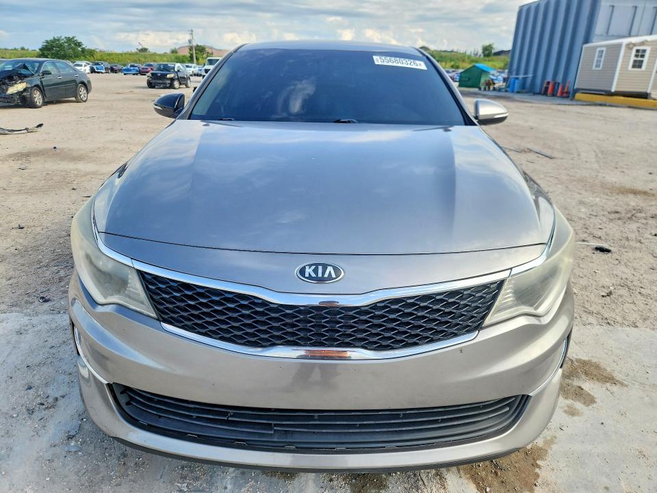 55680326 :رقم المزاد ، 5XXGT4L3XJG225092 vin ، 2018 Kia Optima مزاد بيع
