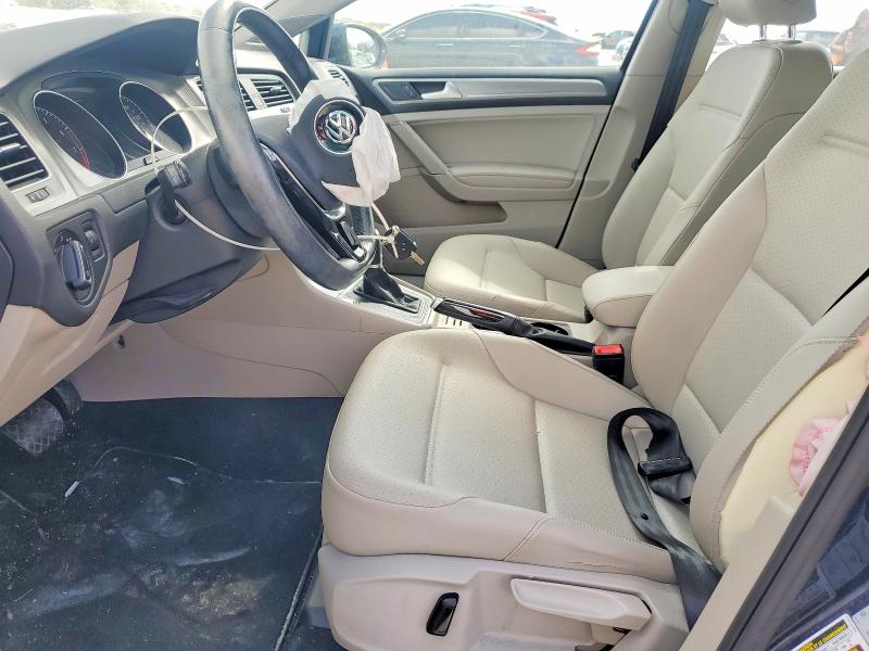 Продаж на аукціоні авто 2016 Volkswagen Golf, vin: 3VW217AU1GM037000, номер лоту: 52122856