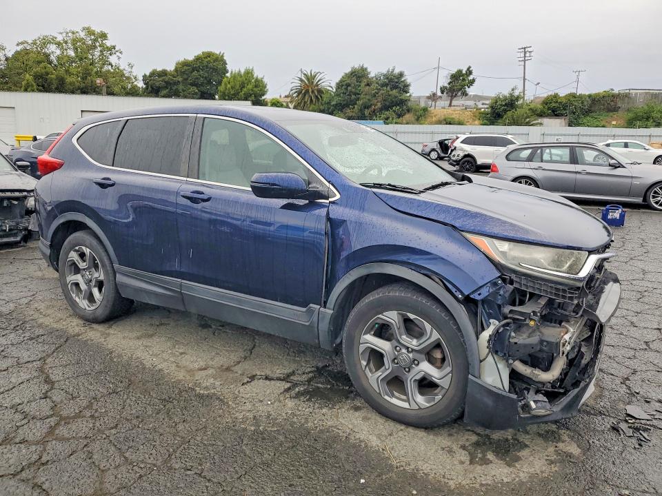 51304796 :رقم المزاد ، 2HKRW2H81HH620530 vin ، 2017 Honda Cr-v مزاد بيع