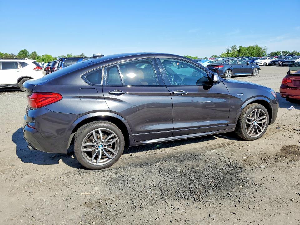 52071386 :رقم المزاد ، 5UXXW7C51J0W64787 vin ، 2018 Bmw X4 مزاد بيع
