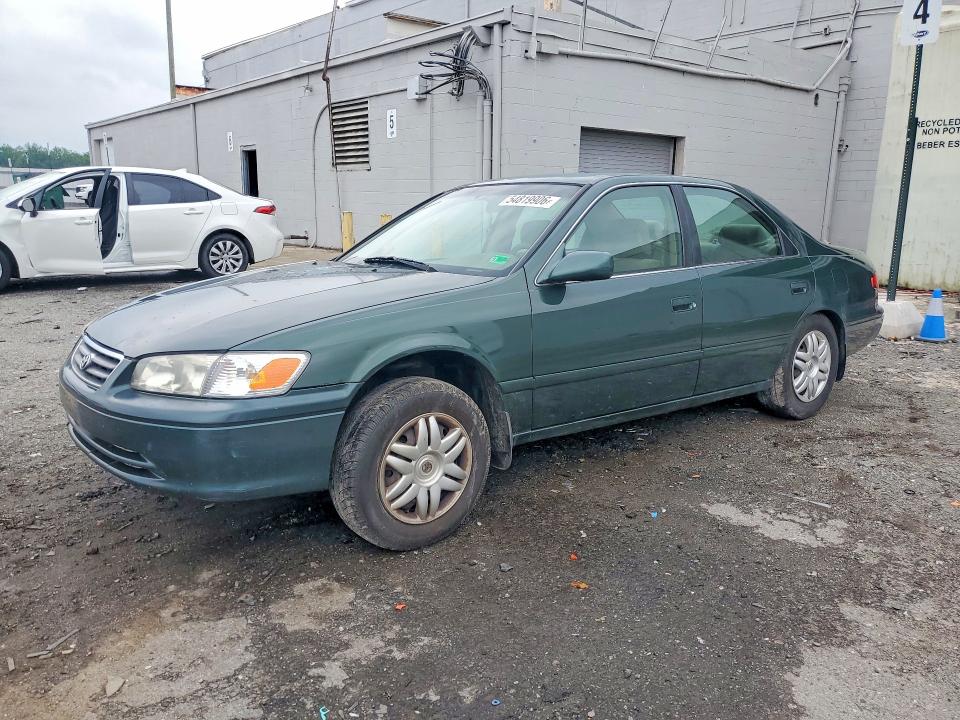 54819906 :رقم المزاد ، JT2BG28K3Y0482408 vin ، 2000 Toyota Camry مزاد بيع