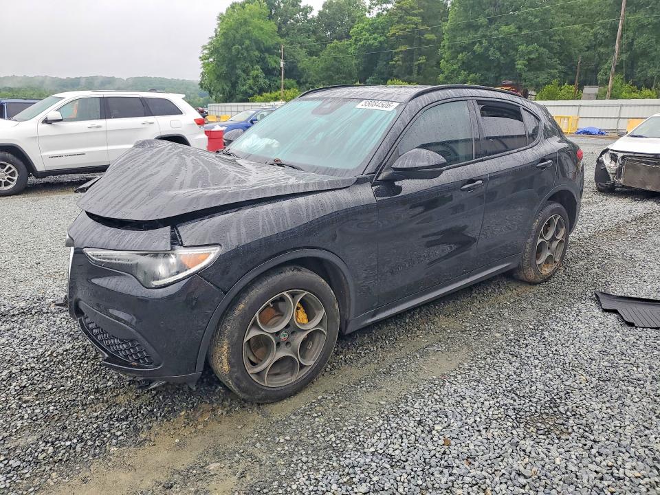 Auction sale of the 2018 Alfa Romeo Stelvio, vin: ZASFAKPN8J7B74581, lot number: 55084506