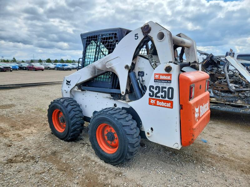 Продажа на аукционе авто 2008 Bobcat S250, vin: A5GM11109, номер лота: 54094206