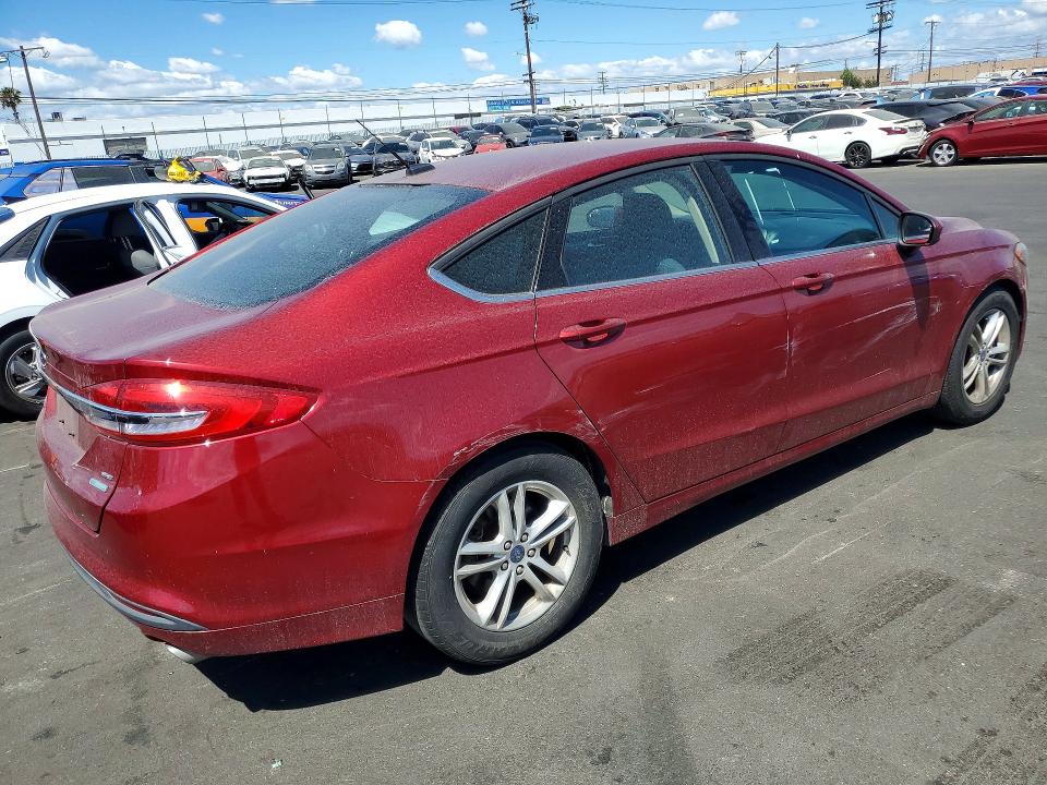 55401236 :رقم المزاد ، 3FA6P0HD3JR268013 vin ، 2018 Ford Fusion مزاد بيع
