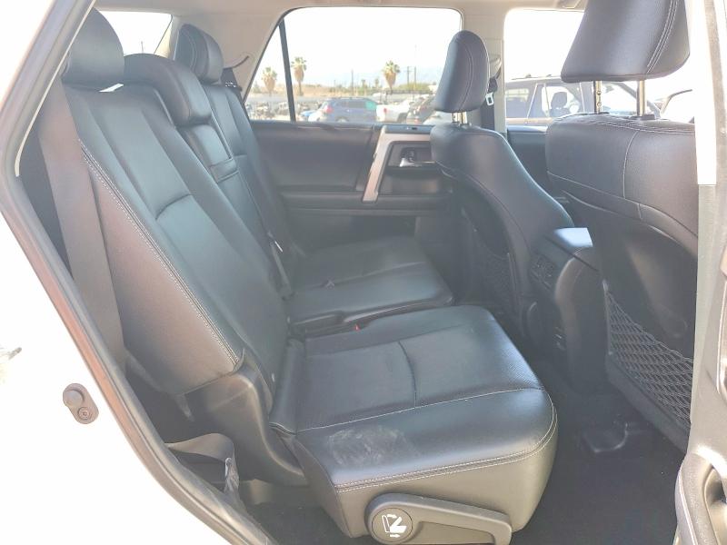 2019 Toyota 4runner მანქანა იყიდება აუქციონზე, vin: JTEBU5JR7K5661114, აუქციონის ნომერი: 53978716