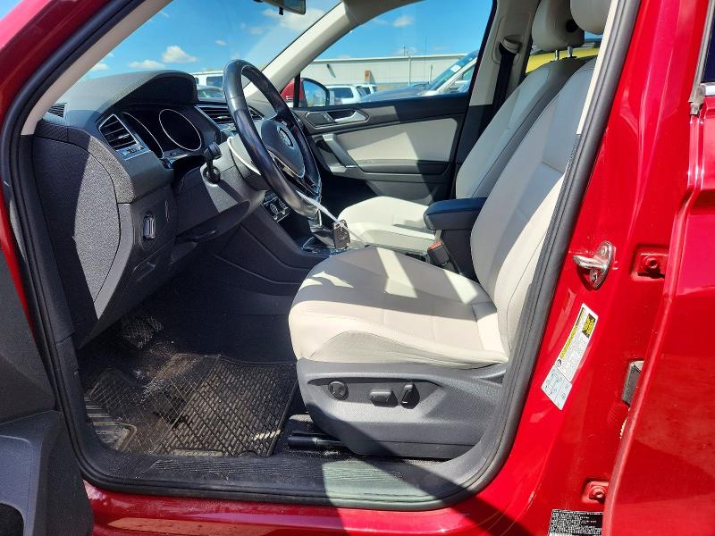 Продажа на аукционе авто 2018 Volkswagen Tiguan, vin: 3VV2B7AX6JM068035, номер лота: 51663826