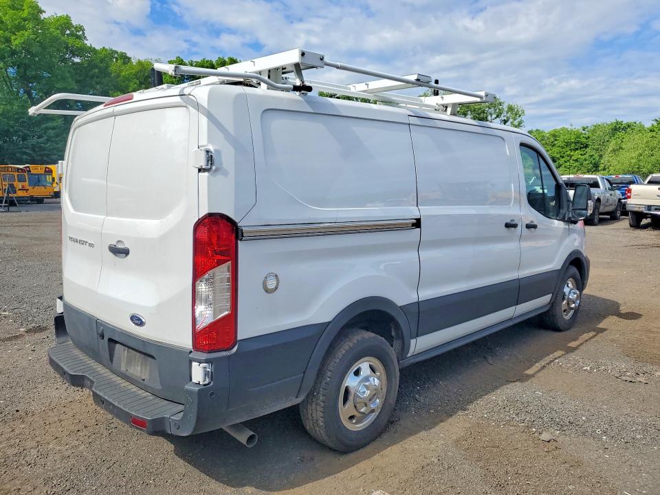 2022 Ford Transit მანქანა იყიდება აუქციონზე, vin: 1FTBR2YG8NKA21816, აუქციონის ნომერი: 52272766