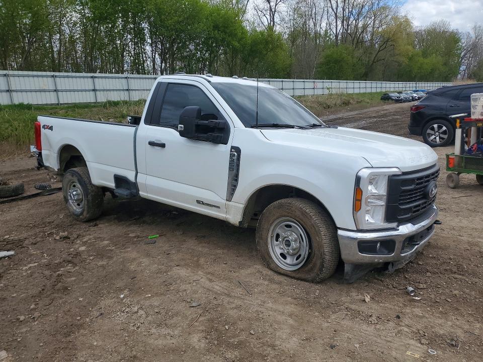 52866766 :رقم المزاد ، 1FTRF3BT5SEE13004 vin ، 2025 Ford F350 مزاد بيع