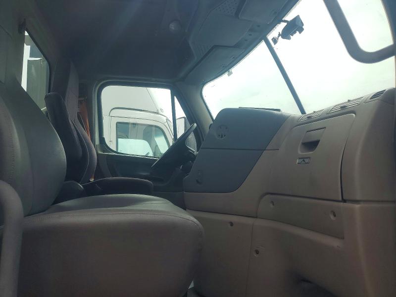 Aukcja sprzedaży 2015 Freightliner Cascadia, vin: 3AKBGADV3FSGU9427, numer aukcji: 54531906