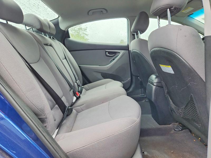 53580016 :رقم المزاد ، 5NPDH4AE0FH633539 vin ، 2015 Hyundai Elantra مزاد بيع