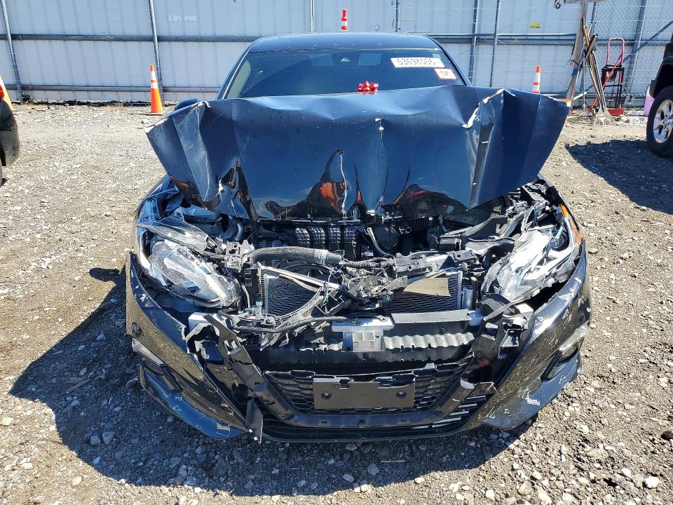 53698506 :رقم المزاد ، 1N4BL4CV8NN410074 vin ، 2022 Nissan Altima مزاد بيع