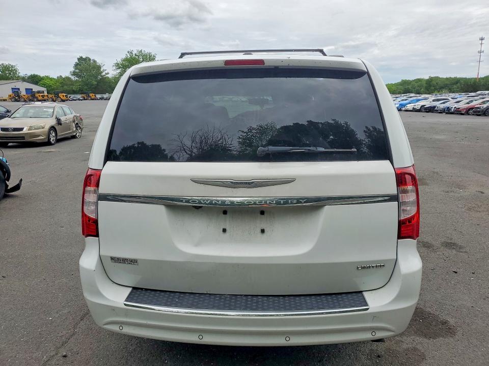 53691336 :رقم المزاد ، 2C4RC1GGXGR113607 vin ، 2016 Chrysler Town & Country مزاد بيع