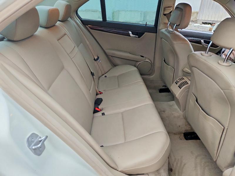54646686 :رقم المزاد ، WDDGF8BB3AF497253 vin ، 2010 Mercedes-benz C مزاد بيع