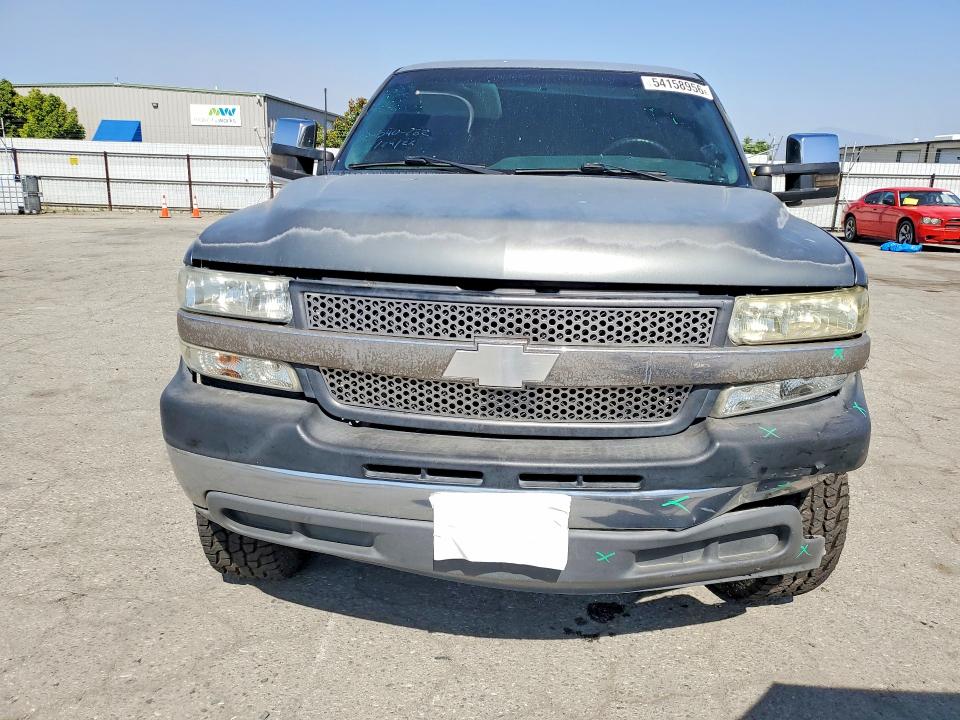 2001 Chevrolet Silverado მანქანა იყიდება აუქციონზე, vin: 1GCHC29U71E157010, აუქციონის ნომერი: 54158956