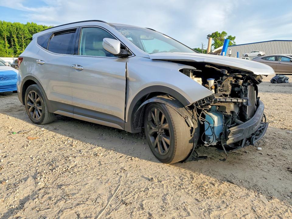 Продажа на аукционе авто 2017 Hyundai Santa Fe Sport, vin: 5XYZWDLAXHG388586, номер лота: 52608706
