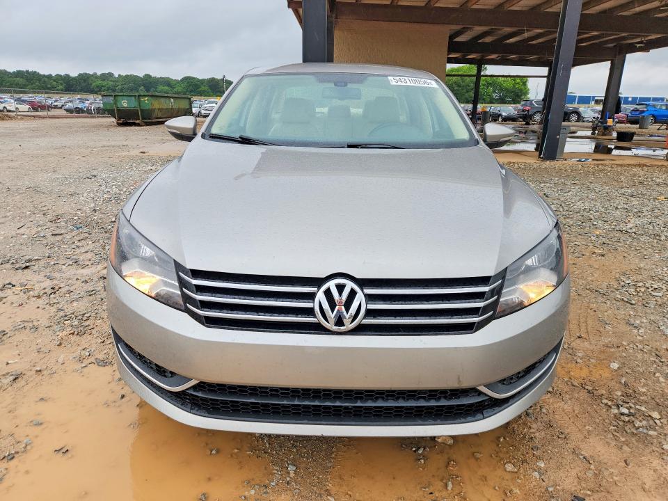 54310056 :رقم المزاد ، 1VWBH7A34CC102548 vin ، 2012 Volkswagen Passat مزاد بيع