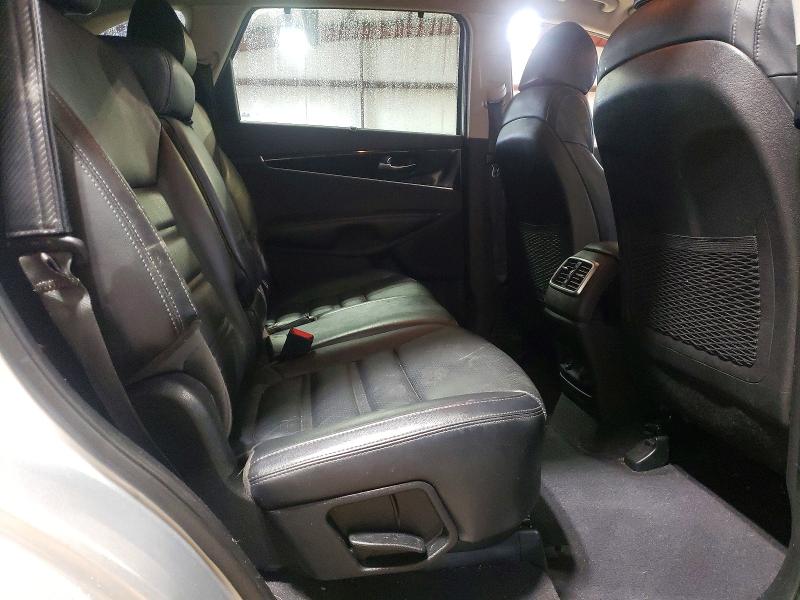 2018 Kia Sorento მანქანა იყიდება აუქციონზე, vin: 5XYPH4A56JG360569, აუქციონის ნომერი: 54304726