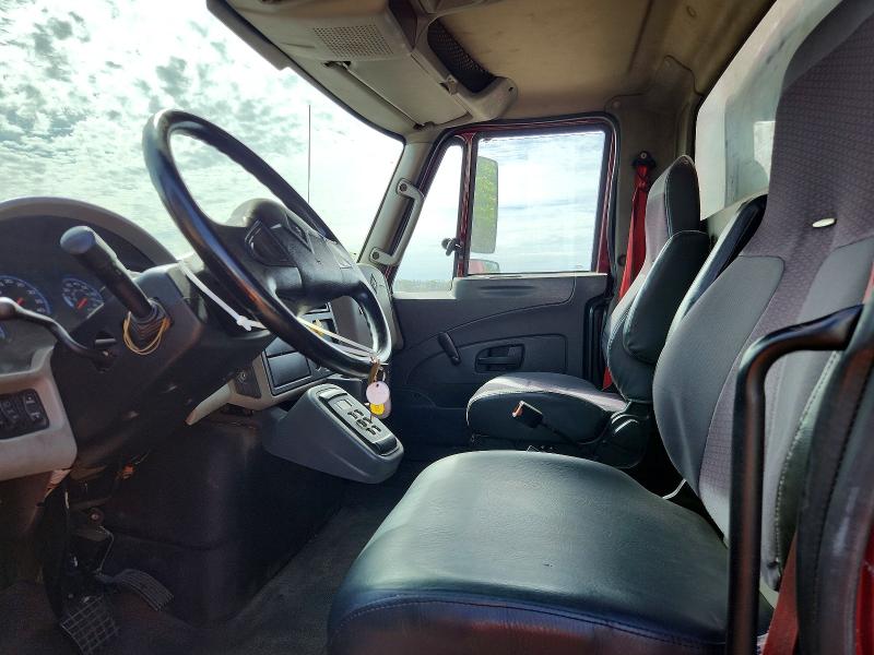 54404306 :رقم المزاد ، 3HAMMAAN2FL645973 vin ، 2015 International 4300 مزاد بيع