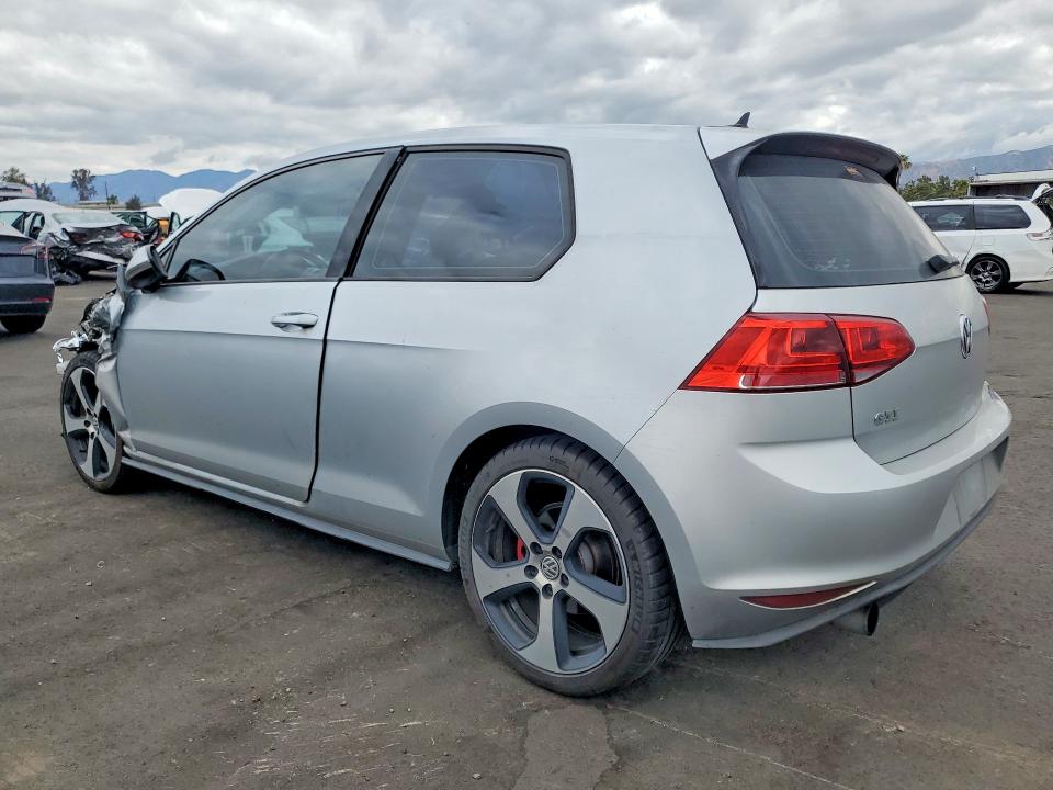 52528836 :رقم المزاد ، 3VWYT7AU4GM038789 vin ، 2016 Volkswagen Gti مزاد بيع