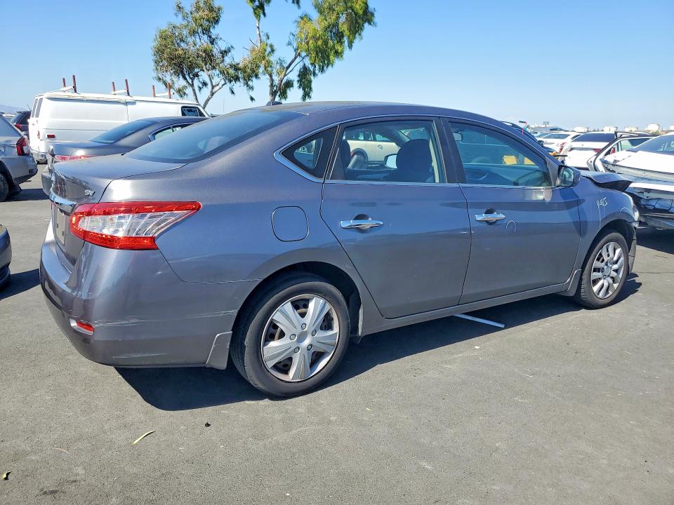 Продажа на аукционе авто 2015 Nissan Sentra, vin: 3N1AB7AP3FY285698, номер лота: 54451936