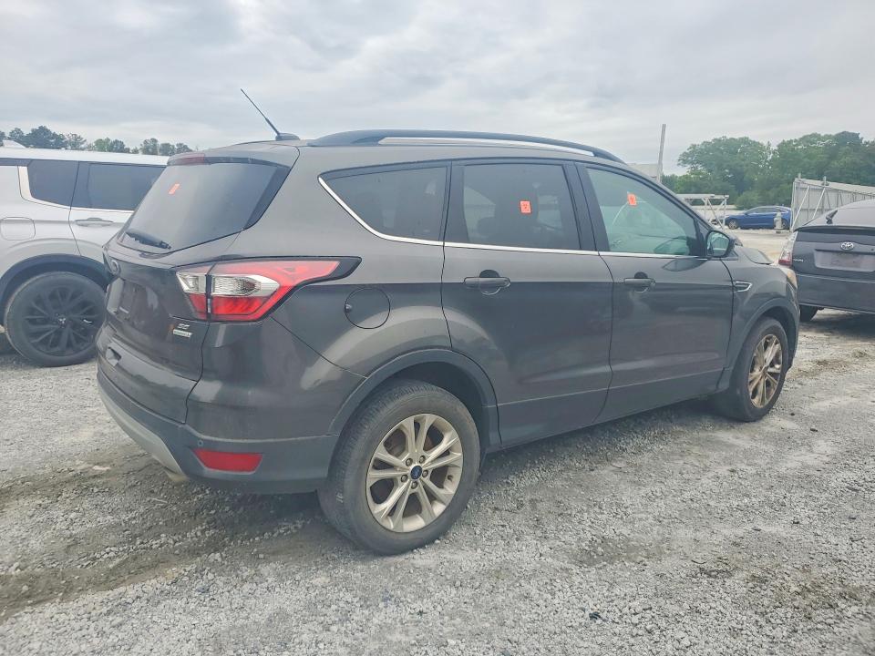 Продажа на аукционе авто 2017 Ford Escape, vin: 1FMCU0GDXHUE85760, номер лота: 51699996