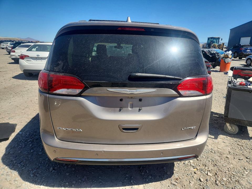 Продажа на аукционе авто 2017 Chrysler Pacifica, vin: 2C4RC1GG4HR616230, номер лота: 53232306