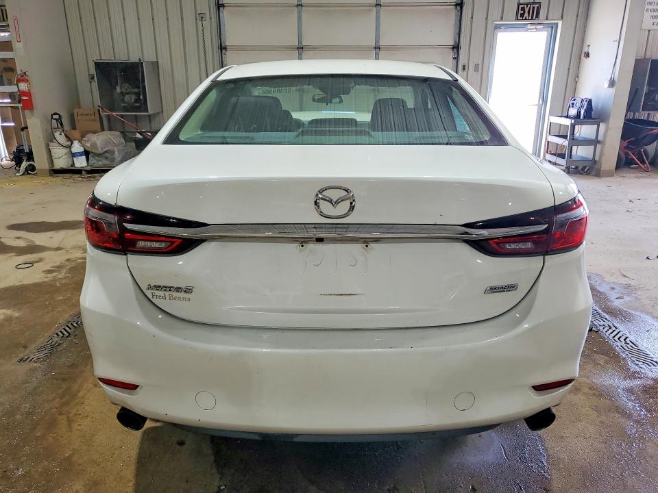 Продаж на аукціоні авто 2018 Mazda 6, vin: JM1GL1UM2J1336687, номер лоту: 52309906