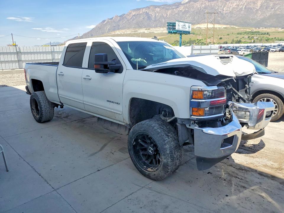 53025686 :رقم المزاد ، 1GC1KSEY4KF246381 vin ، 2019 Chevrolet Silverado مزاد بيع