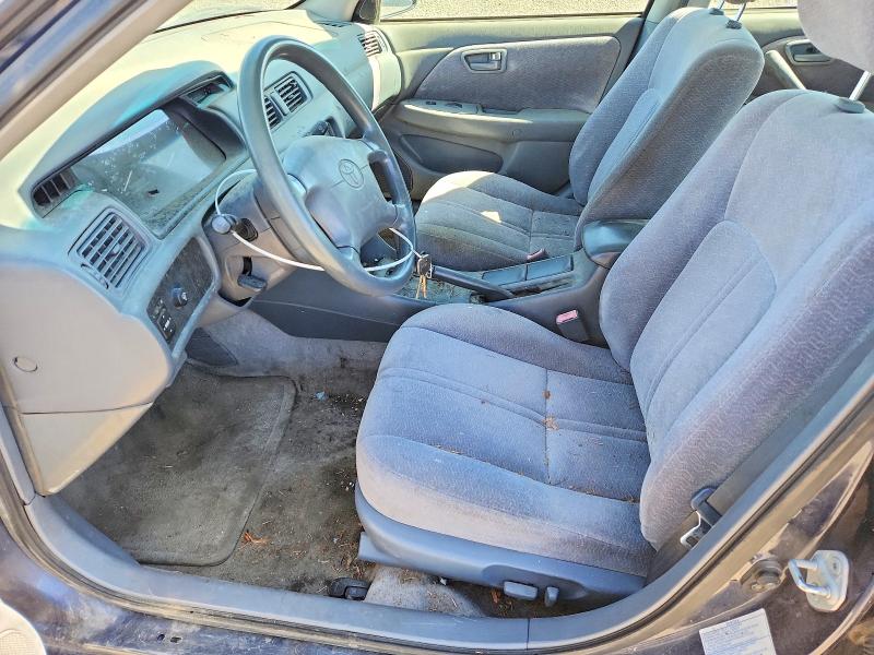 52732956 :رقم المزاد ، 4T1BF22K0XU931663 vin ، 1999 Toyota Camry مزاد بيع