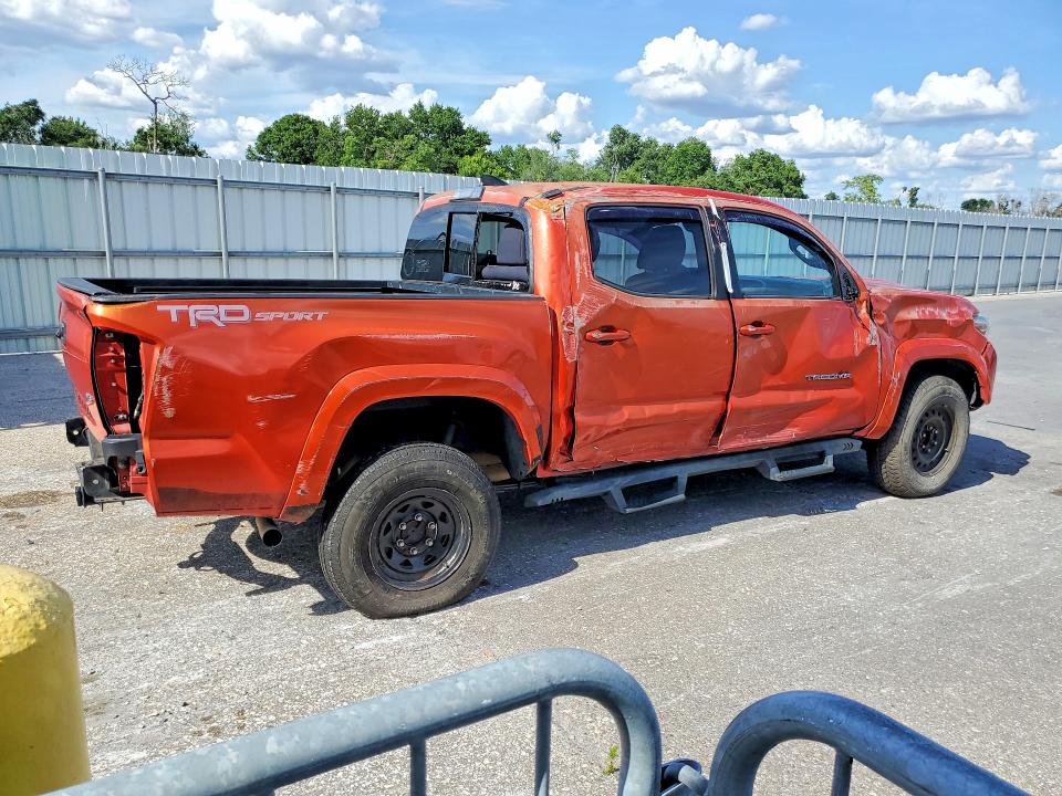51340816 :رقم المزاد ، 3TMAZ5CN9HM047941 vin ، 2017 Toyota Tacoma مزاد بيع
