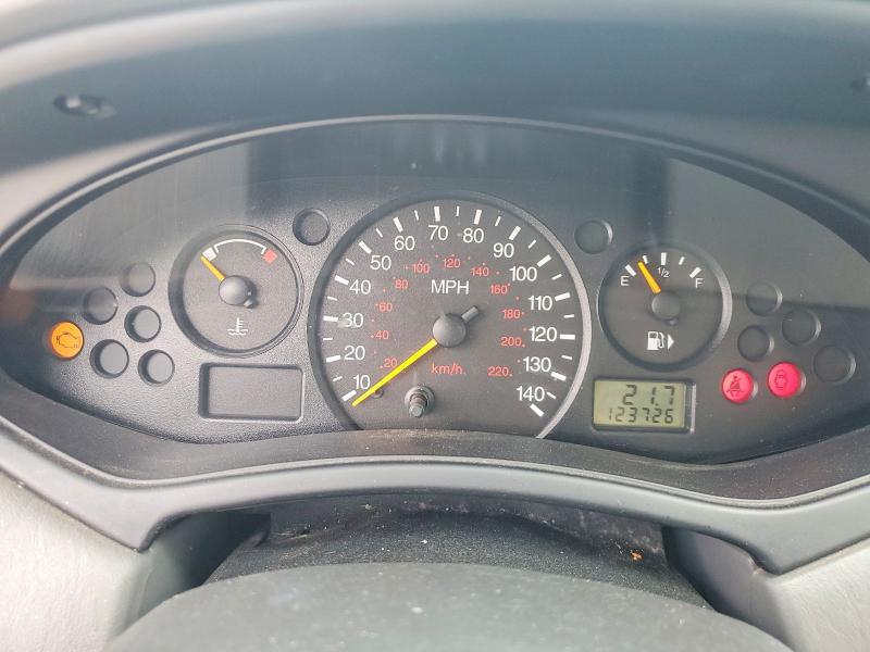 53240856 :رقم المزاد ، 1FAFP34P82W236187 vin ، 2002 Ford Focus مزاد بيع
