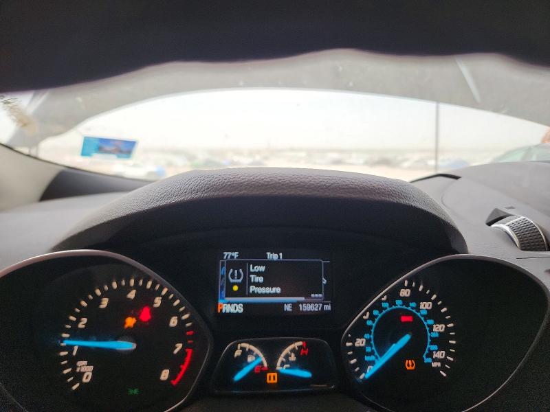 2014 Ford Escape მანქანა იყიდება აუქციონზე, vin: 1FMCU9GXXEUC76027, აუქციონის ნომერი: 53210336