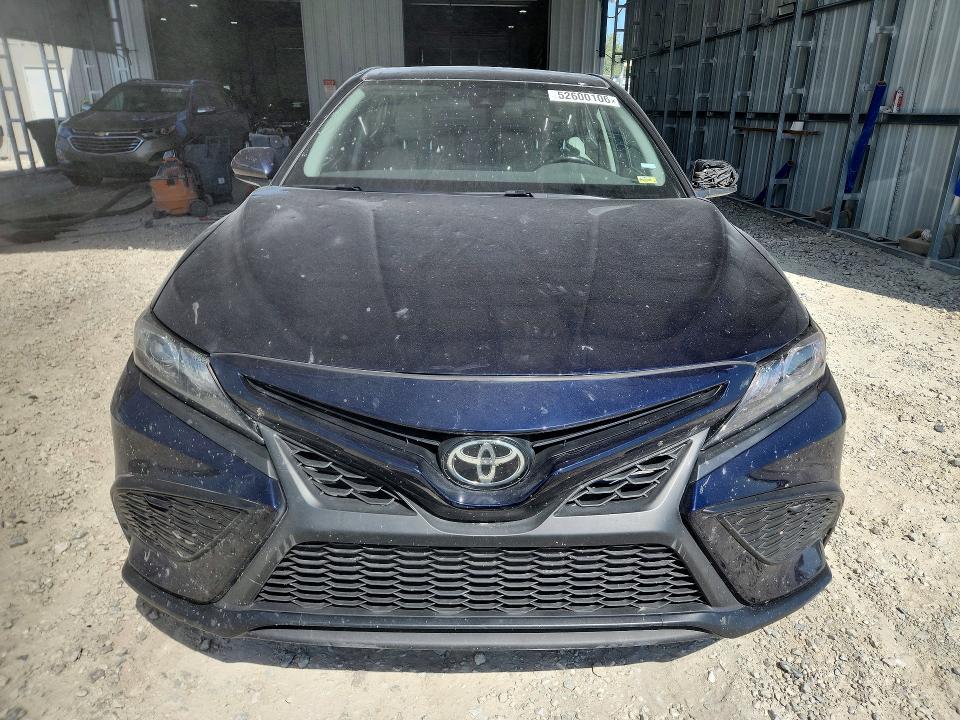 Aukcja sprzedaży 2021 Toyota Camry, vin: 4T1G11AK9MU407214, numer aukcji: 52600106