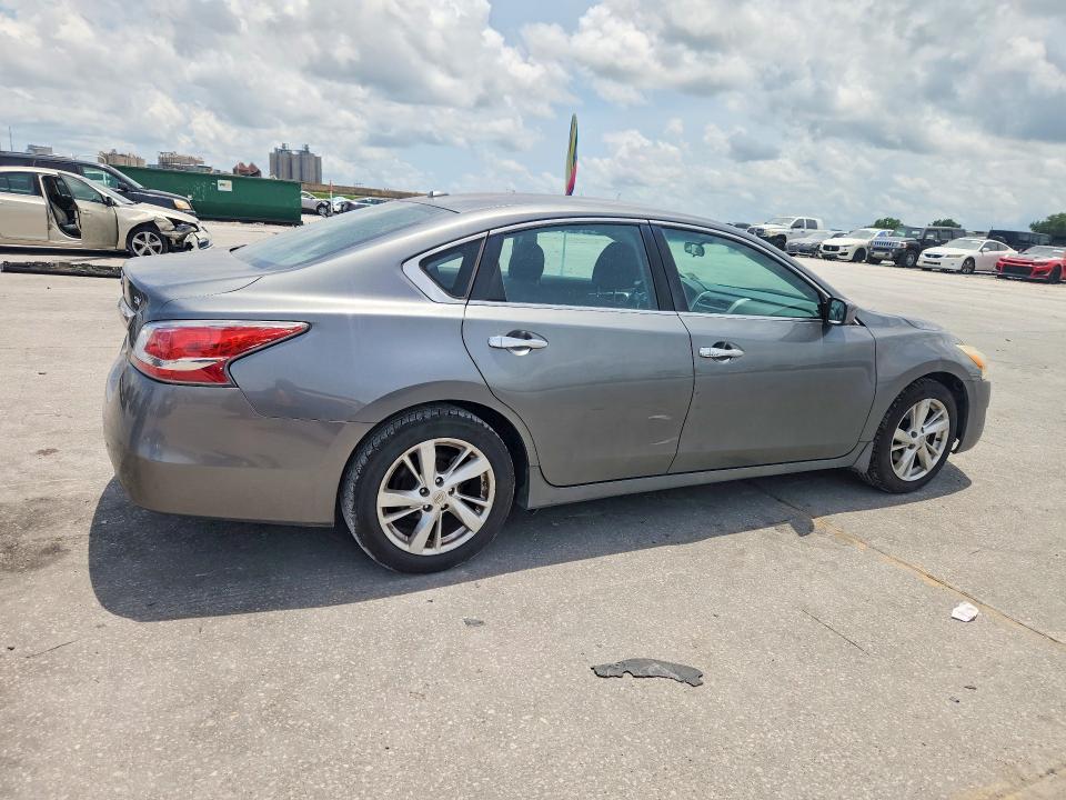2015 Nissan Altima მანქანა იყიდება აუქციონზე, vin: 1N4AL3APXFC207016, აუქციონის ნომერი: 53879156