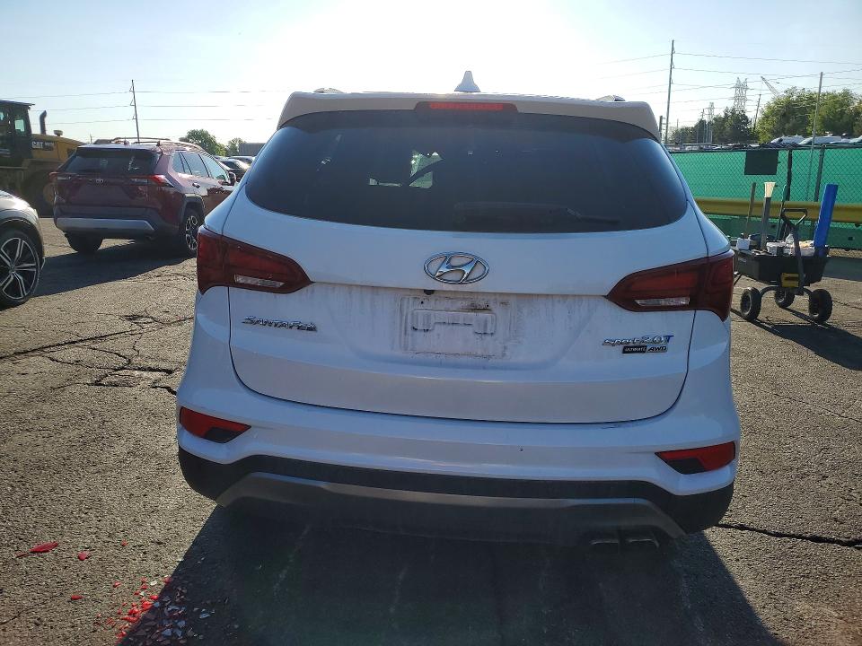Продажа на аукционе авто 2017 Hyundai Santa Fe Sport, vin: 5XYZWDLA1HG412855, номер лота: 52007666