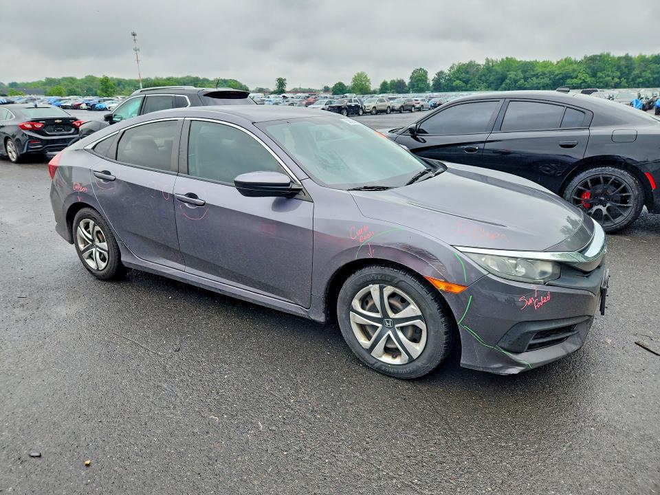 55025996 :رقم المزاد ، 2HGFC2F51JH539595 vin ، 2018 Honda Civic مزاد بيع