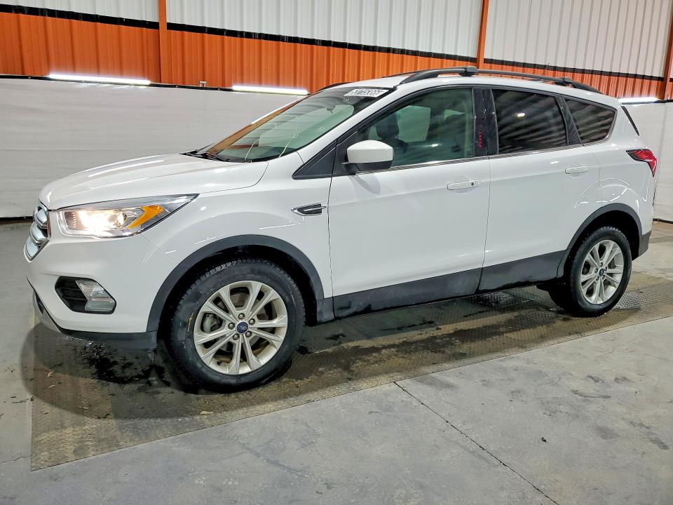2019 Ford Escape მანქანა იყიდება აუქციონზე, vin: 1FMCU0HD0KUC40956, აუქციონის ნომერი: 53715366