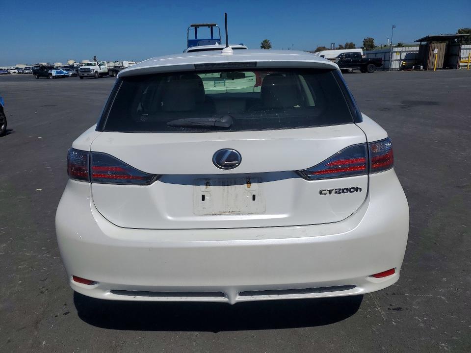 2013 Lexus Ct მანქანა იყიდება აუქციონზე, vin: JTHKD5BHXD2147867, აუქციონის ნომერი: 51909596