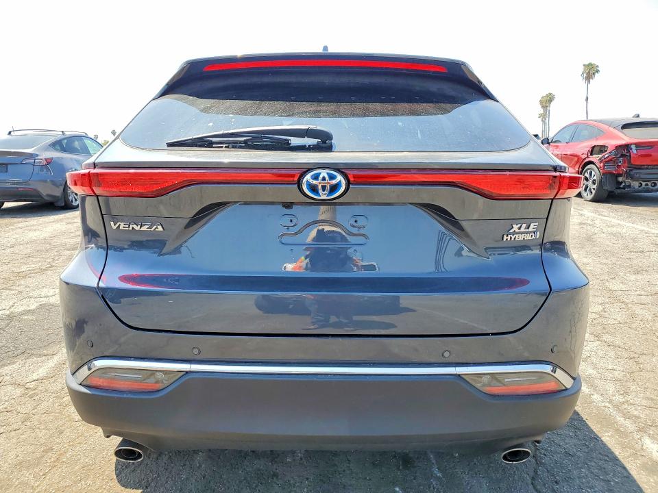 Auction sale of the 2021 Toyota Venza, vin: JTEAAAAH0MJ061355, lot number: 52553926