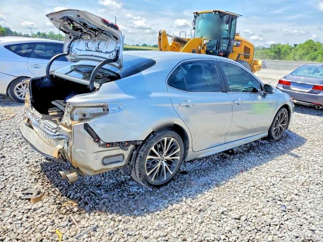 2018 Toyota Camry მანქანა იყიდება აუქციონზე, vin: 4T1B11HK8JU639444, აუქციონის ნომერი: 53040916