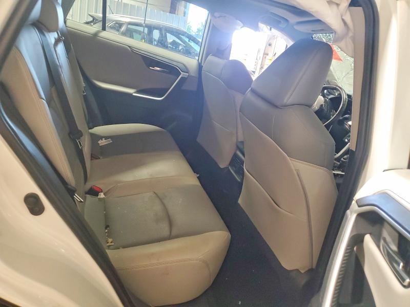 54602186 :رقم المزاد ، 2T3N1RFV2NW323074 vin ، 2022 Toyota Rav4 مزاد بيع